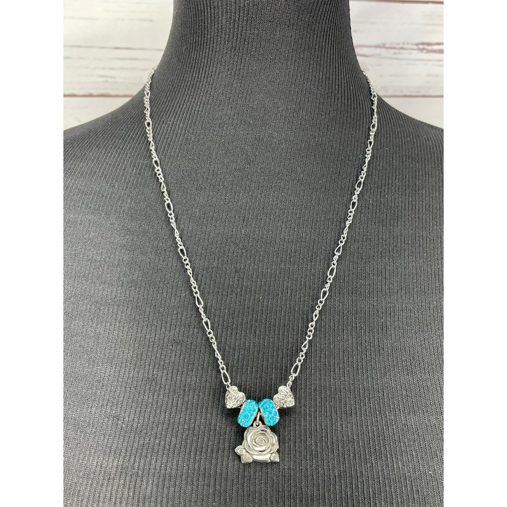 Chic Teal Rhinestone Heart Rose Token Charm Silver Necklace
